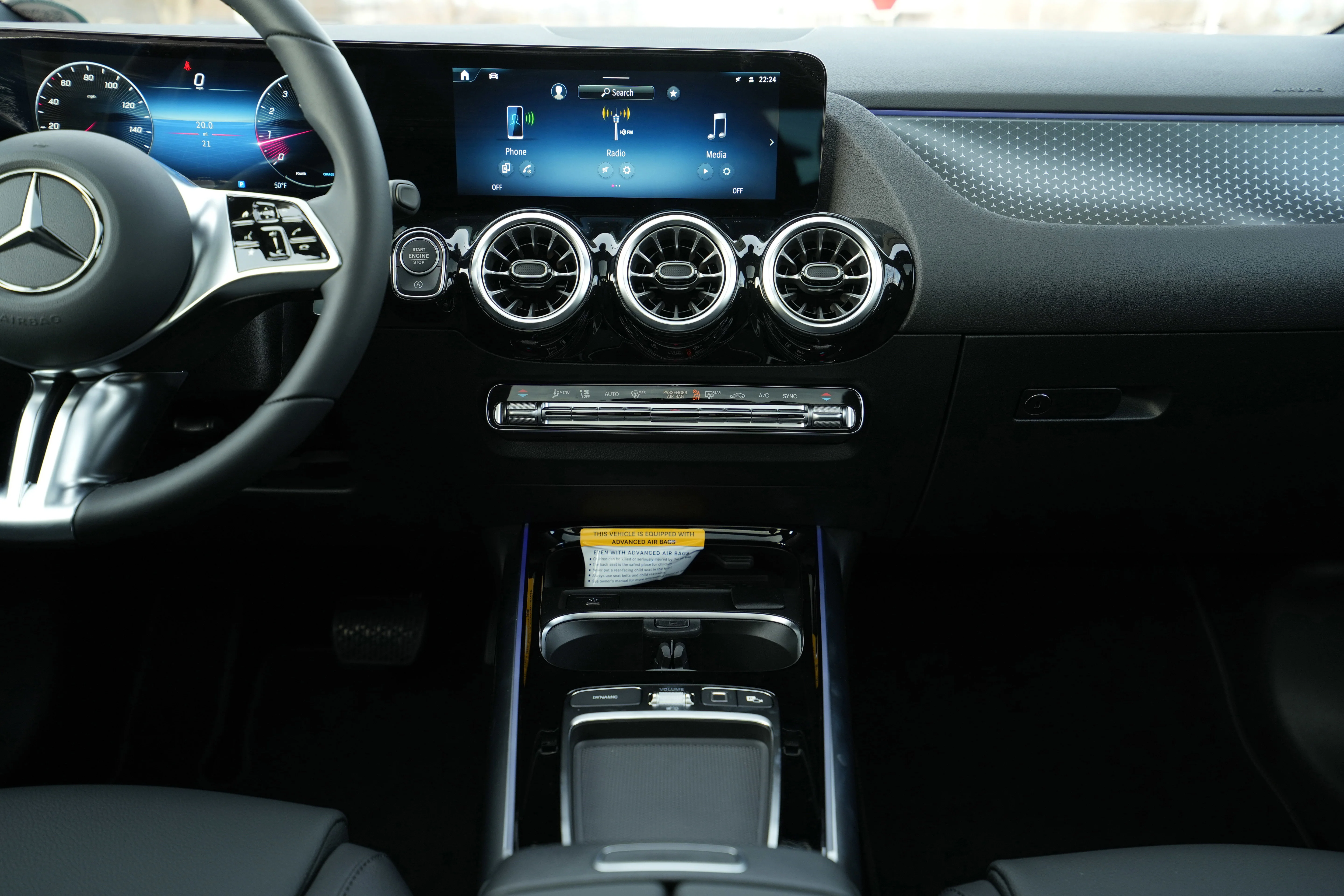Used 2026 Black Mercedes-Benz GLA 250 image 27