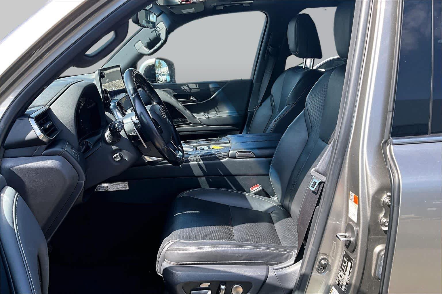 Pre-Owned 2022 Lexus LX 600 Luxury