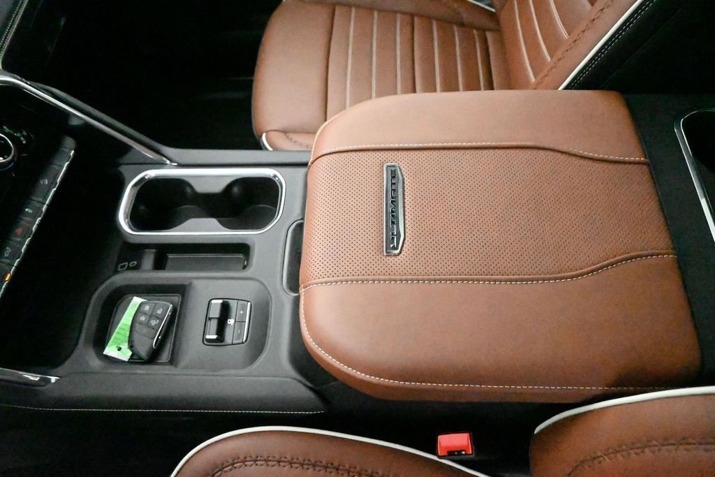 2026 GMC Sierra 3500HD Denali Ultimate - Photo 12