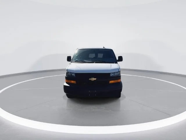 Certified Used 2025 Summit White Chevrolet 1LS image 6