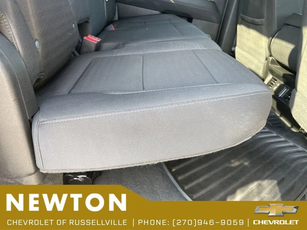 Used 2025 Cypress Gray Chevrolet LT image 30