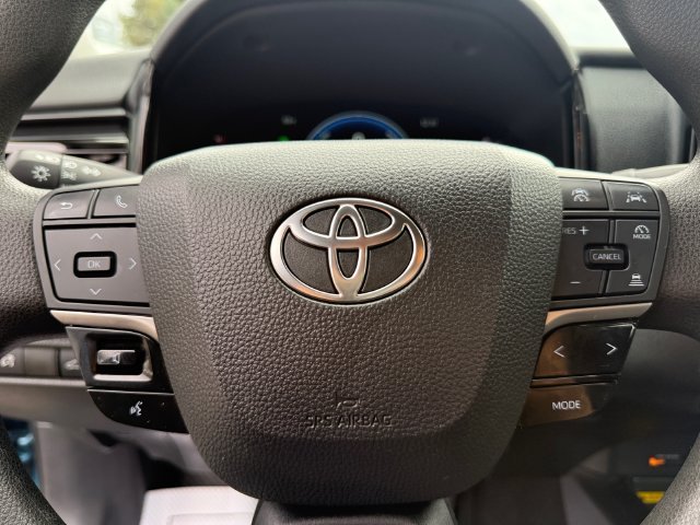 Used 2025 Ocean Toyota LE image 19