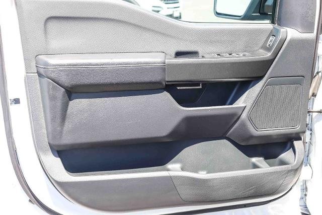 Certified Used 2025 Oxford White Ford  image 19