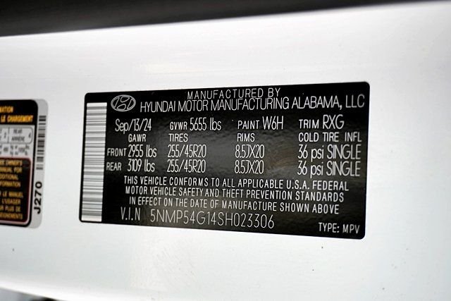 Used 2025 White Hyundai Calligraphy image 41