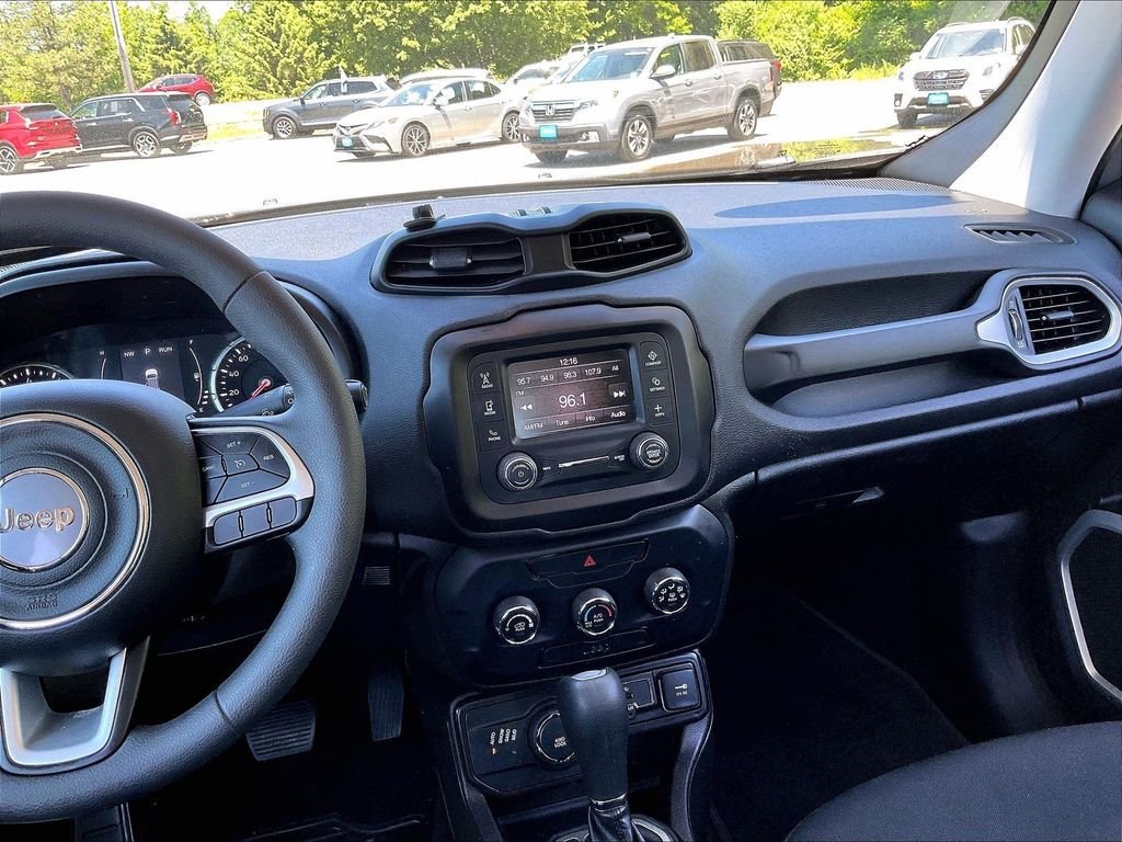 Used 2020 Gray Jeep Sport image 18
