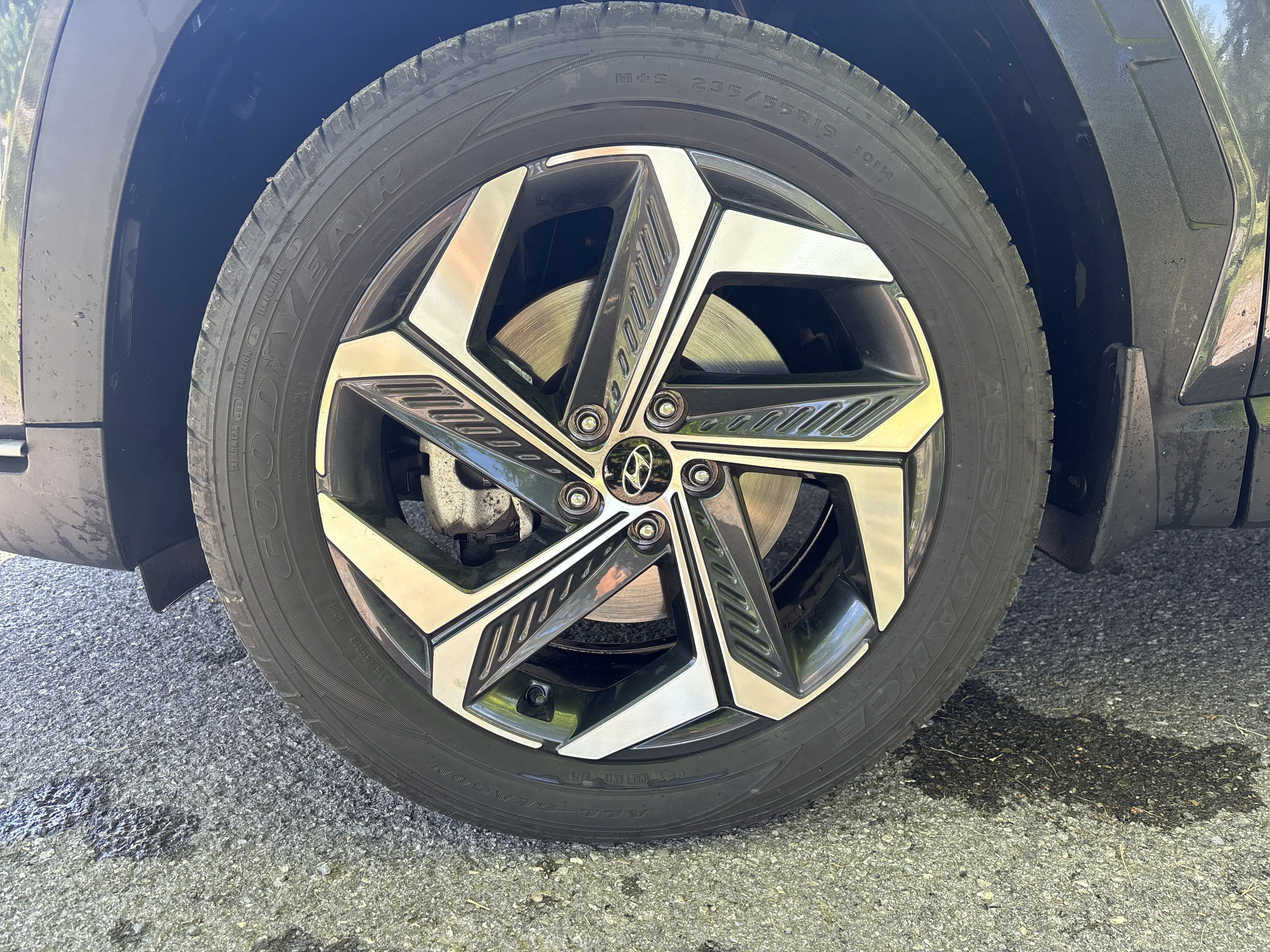 Used 2023 Portofino Gray Hyundai SEL image 11