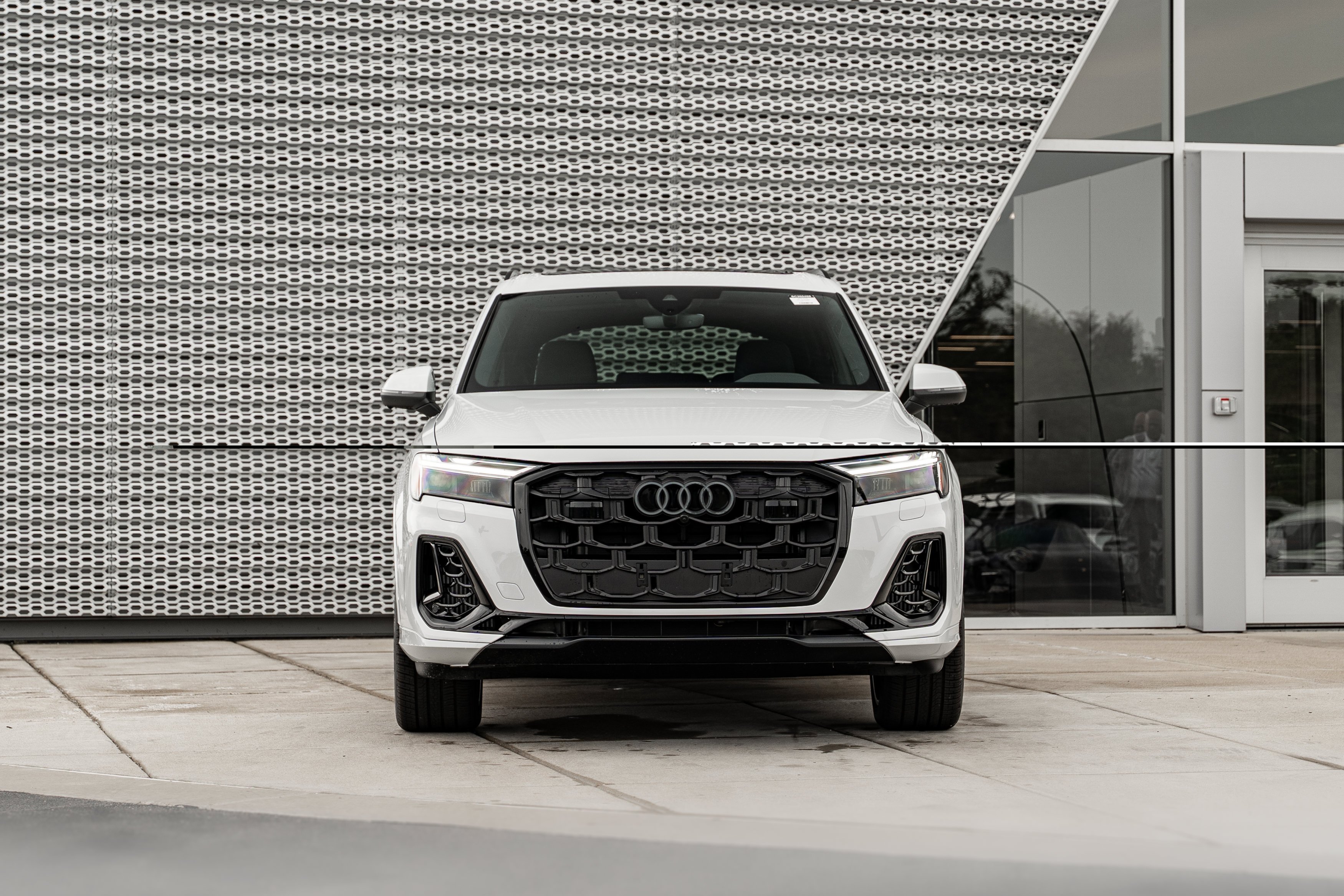 New 2026 Glacier Audi S line Premium Plus image 33