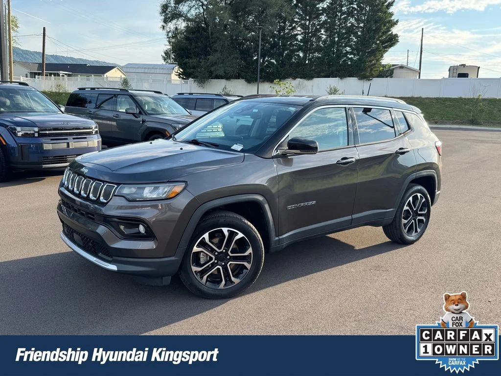 Used 2022 Gray Jeep Limited image 1