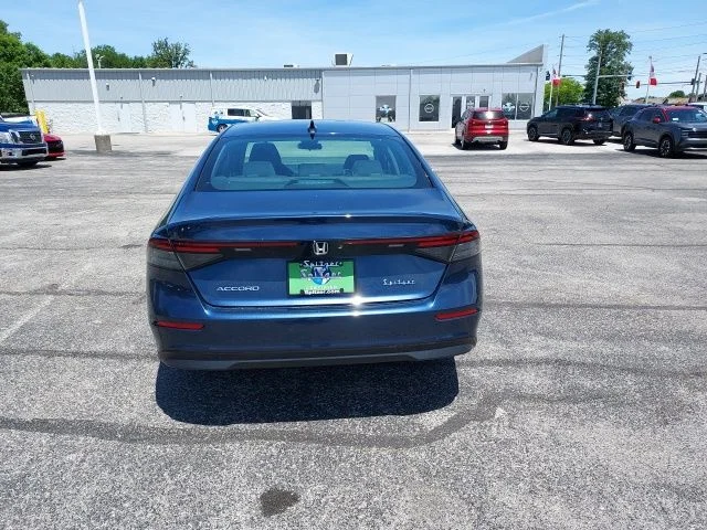 Used 2024 Blue Honda EX image 6