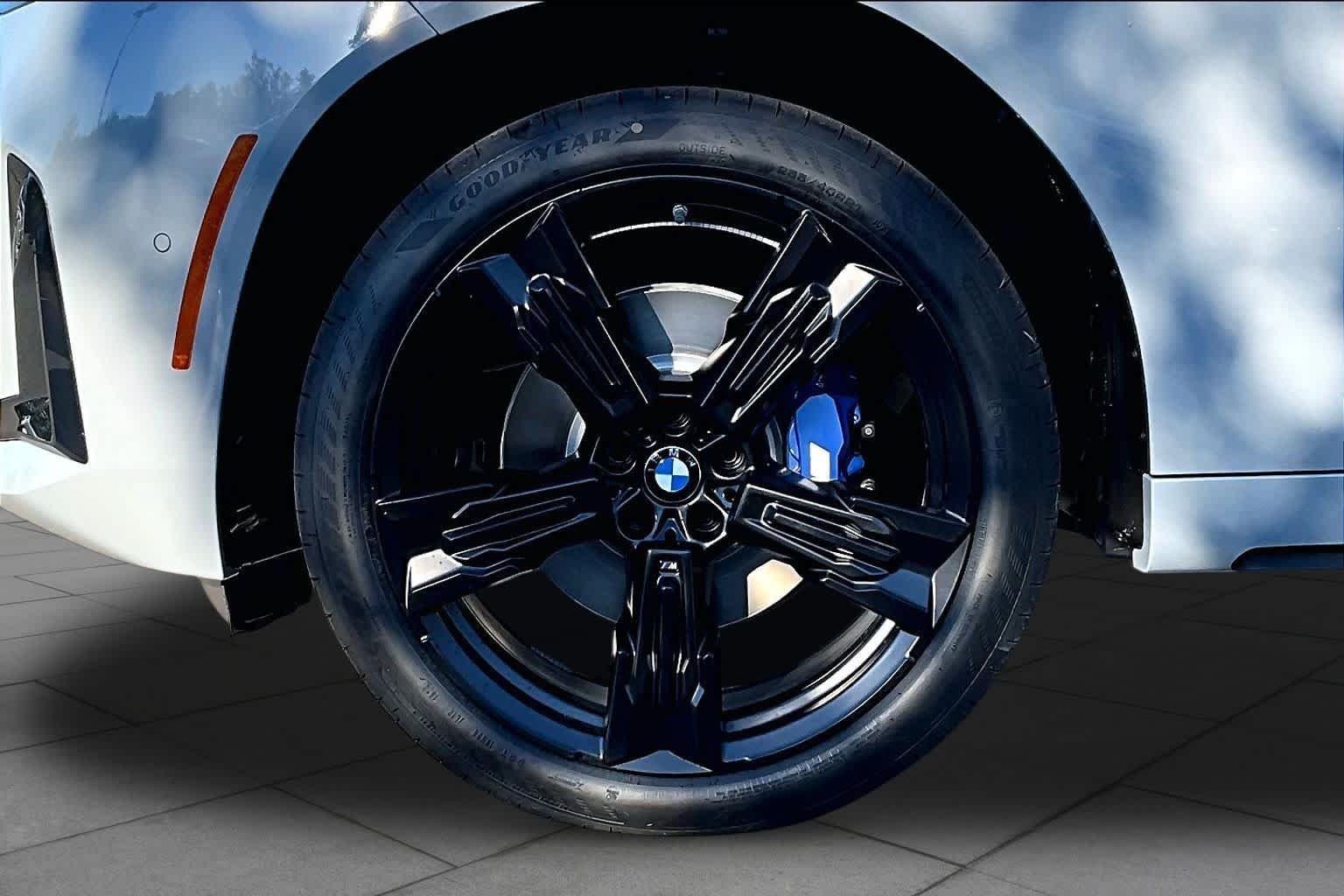New 2026 Brooklyn Grey Metallic BMW 30 xDrive image 11