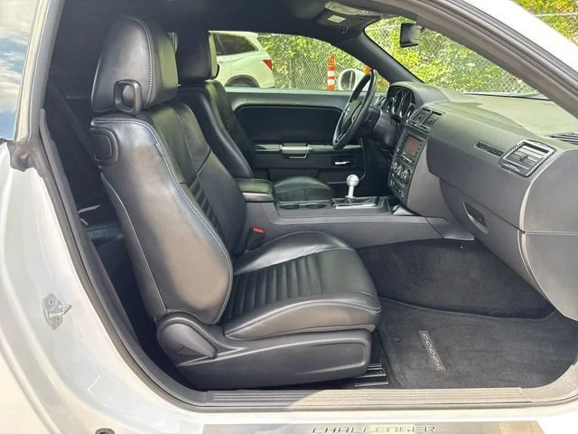 Used 2014 Bright White Clearcoat Dodge R/T Plus image 6