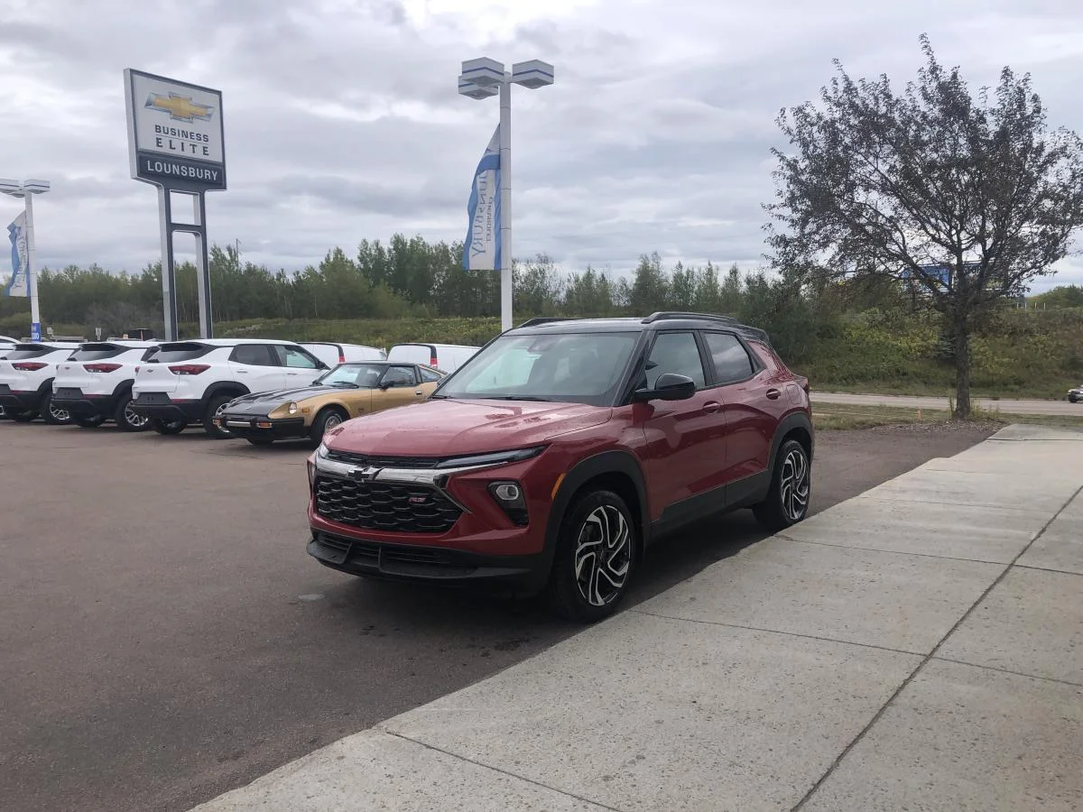New 2026 Red Chevrolet AWD 4dr RS image 4