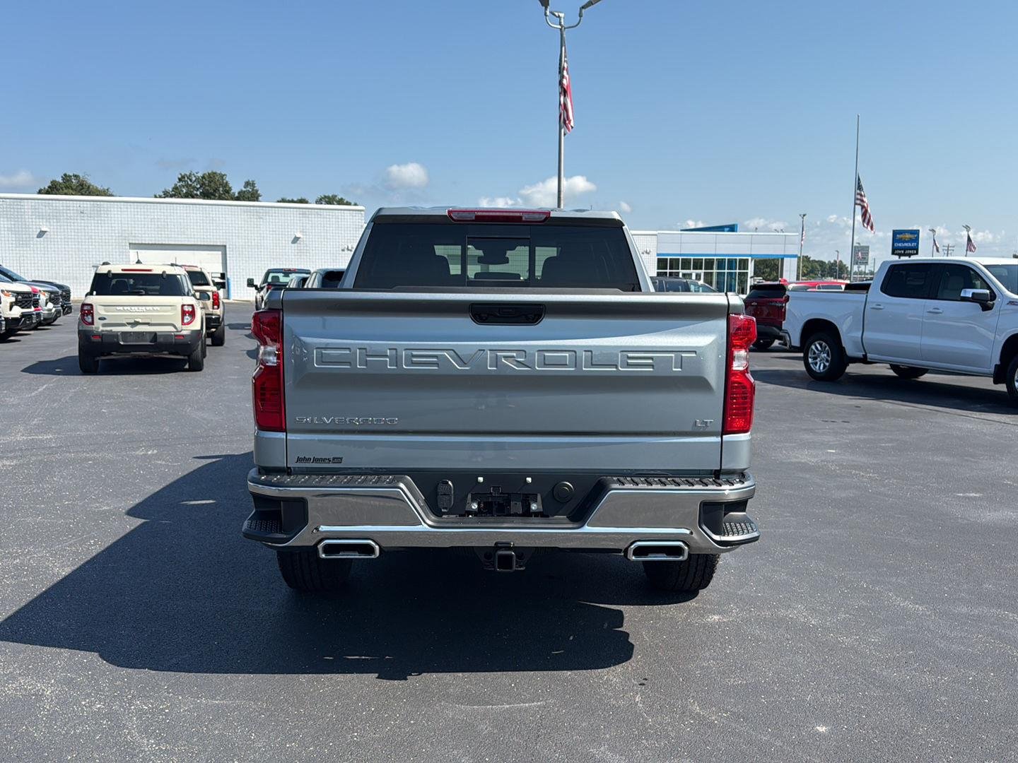 2026 Chevrolet Silverado 1500 LT - Photo 15