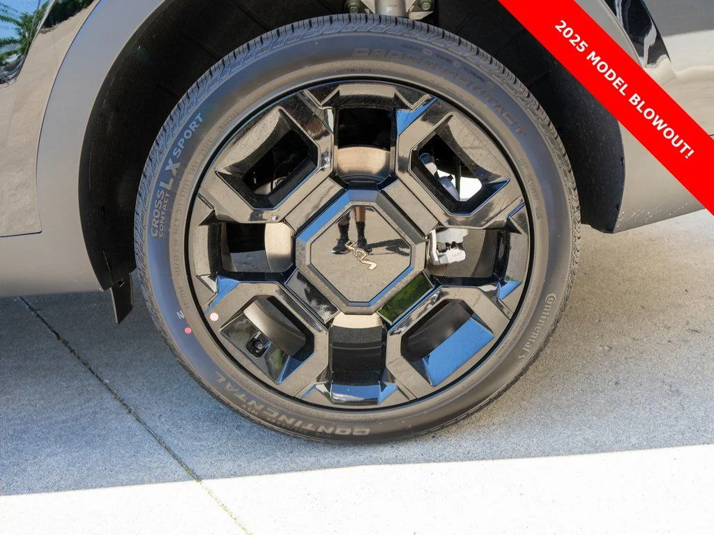 2025 Kia Sorento X-Line SX - Photo 28