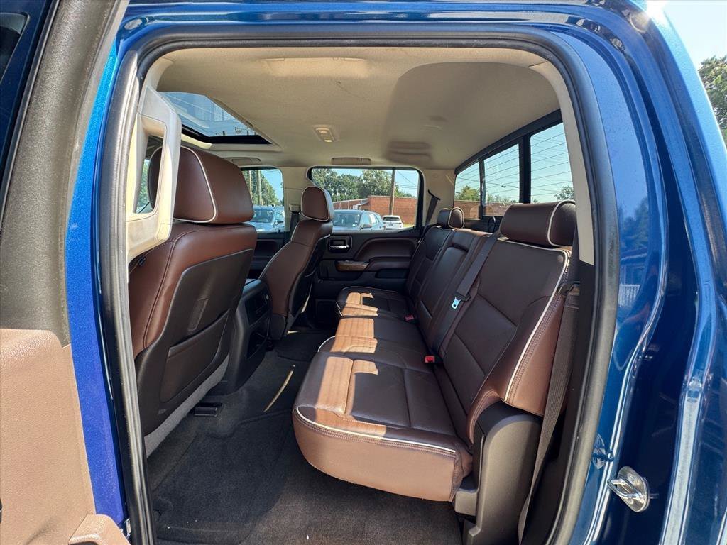 Used 2015 DEEP OCEAN BLUE METALLIC Chevrolet High Country image 11
