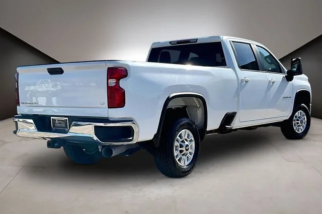 Used 2024 White Chevrolet LT image 6