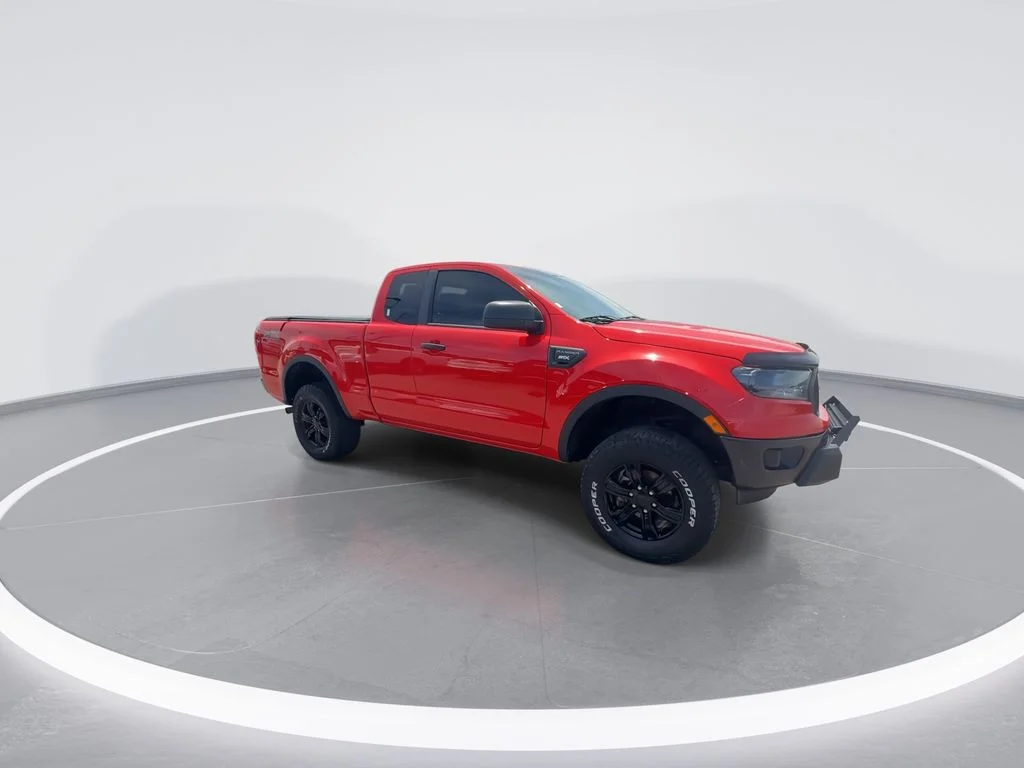 Used 2022 Red Ford XL image 2