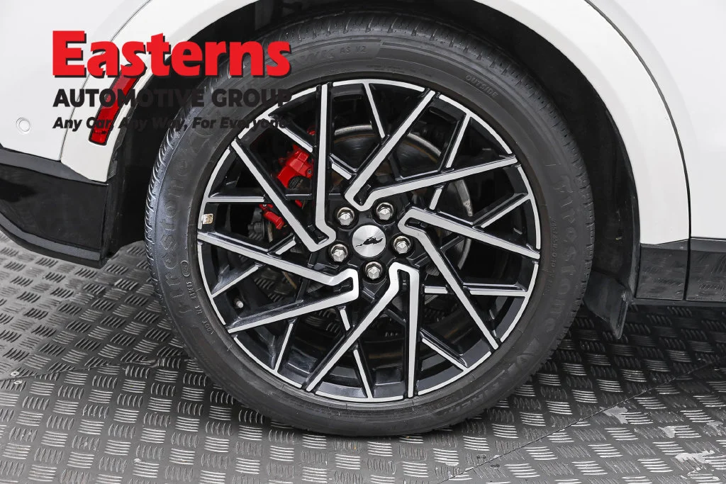Used 2023 White Ford GT image 31