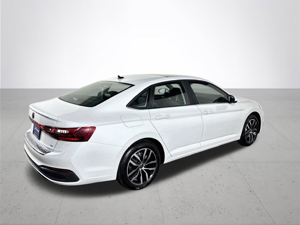 New 2027 Opal White Pearl Volkswagen 1.5T SE image 6