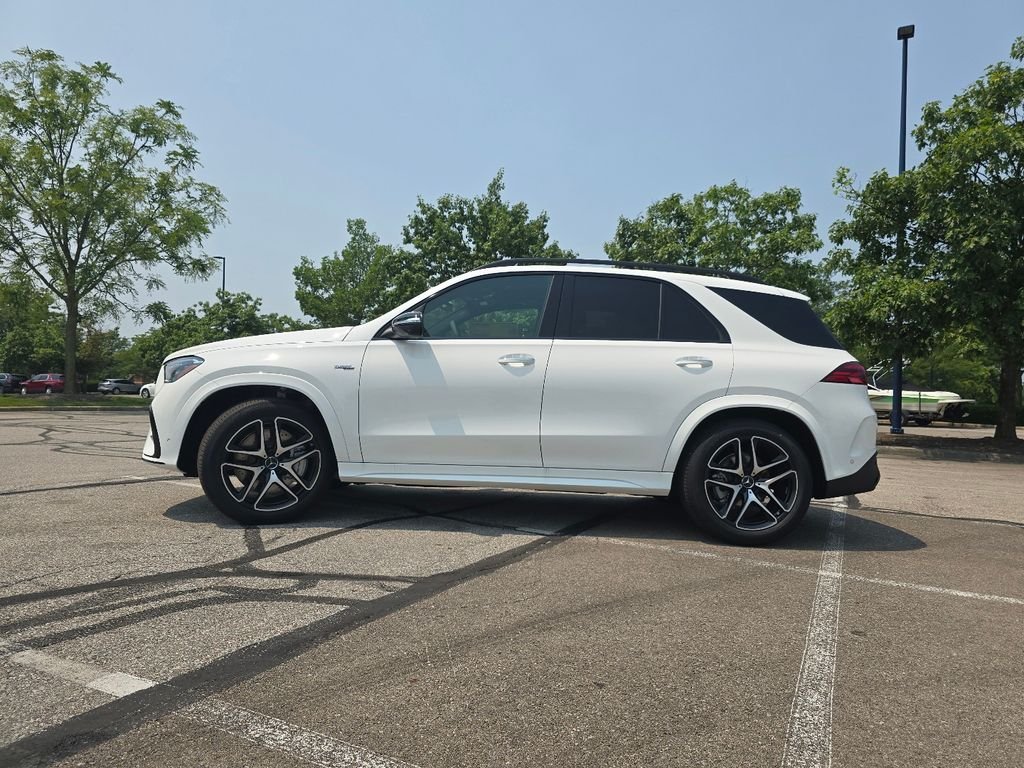 New 2026 Polar White Mercedes-Benz GLE 53 AMG® image 13