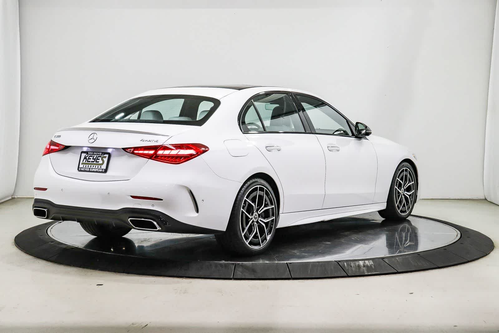 Used 2024 White Mercedes-Benz C 300 image 4