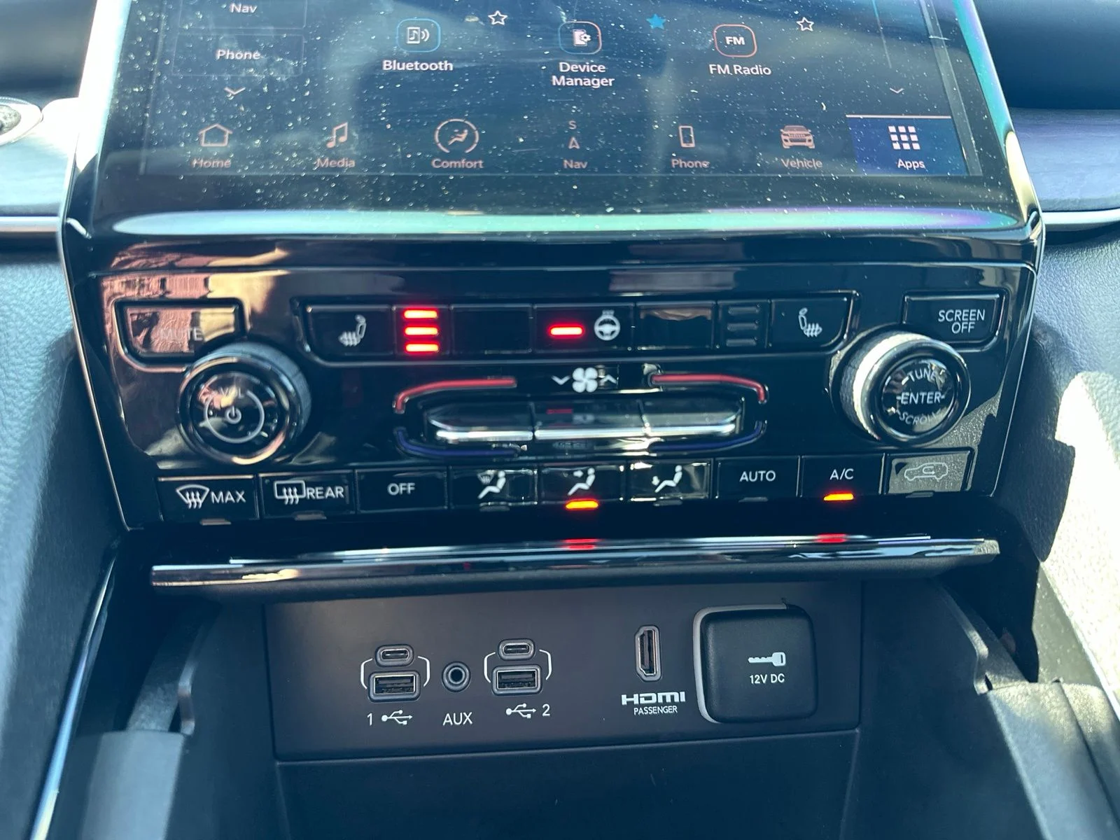 Used 2022 White Jeep 4xe image 66
