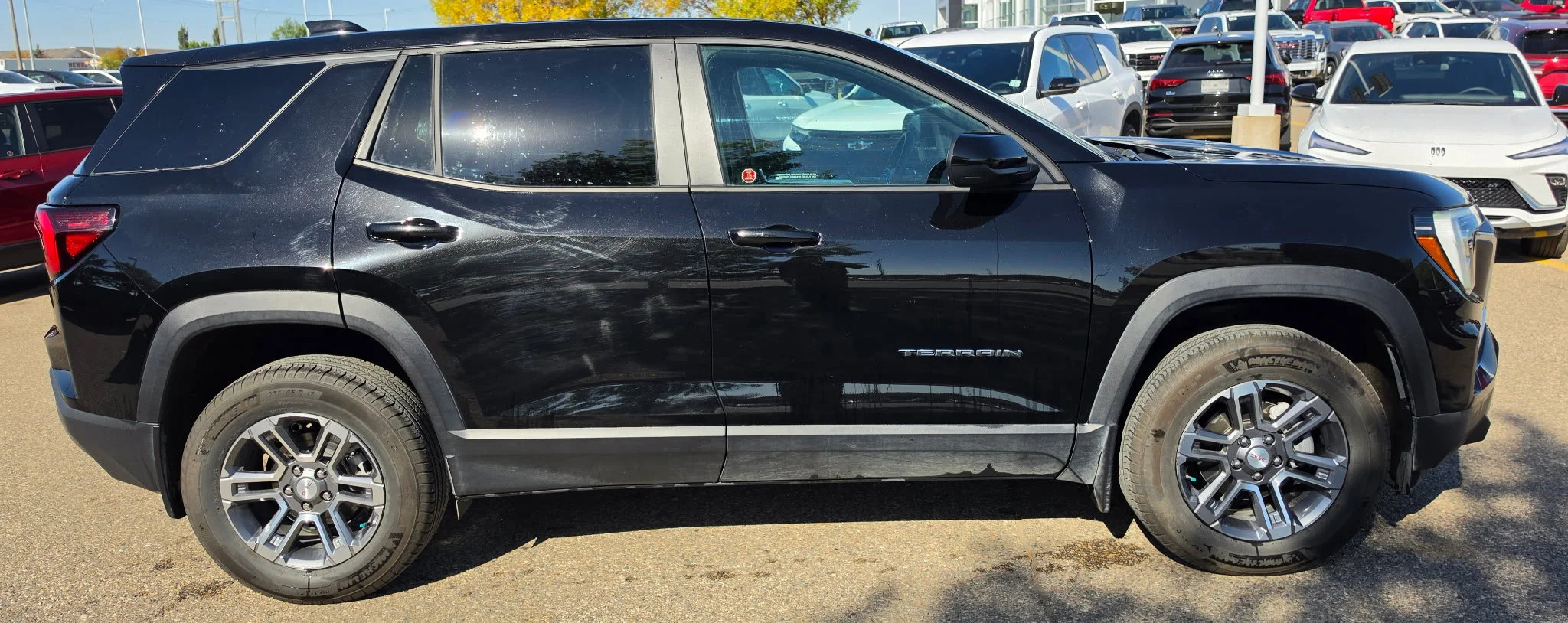 Used 2026 Ebony GMC AWD Elevation image 6