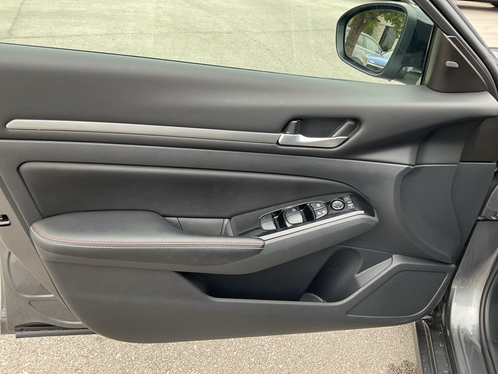Used 2024 Gun Metallic Nissan 2.5 SR image 21