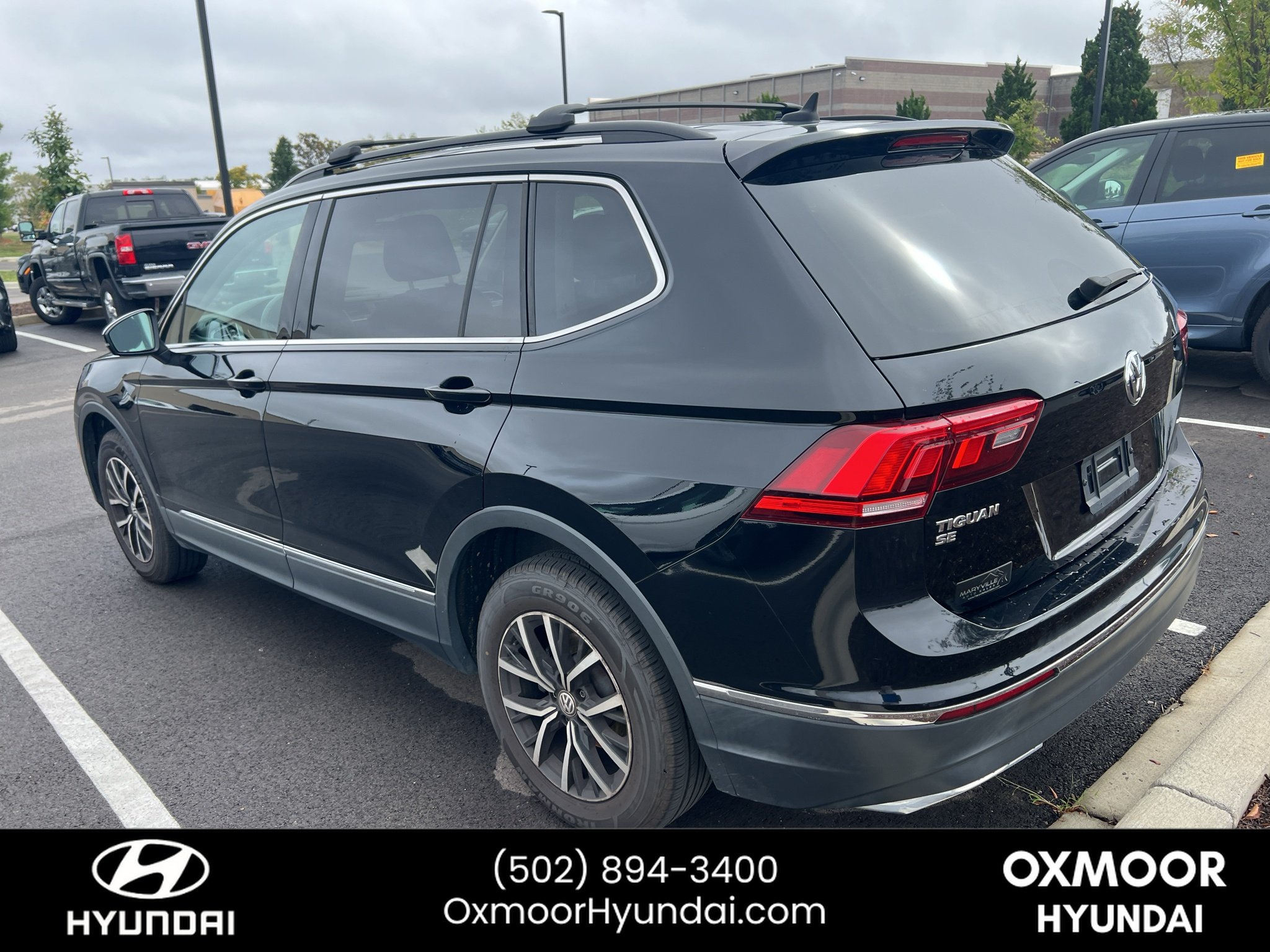 Used 2021 Deep Black Pearl Volkswagen SE image 18