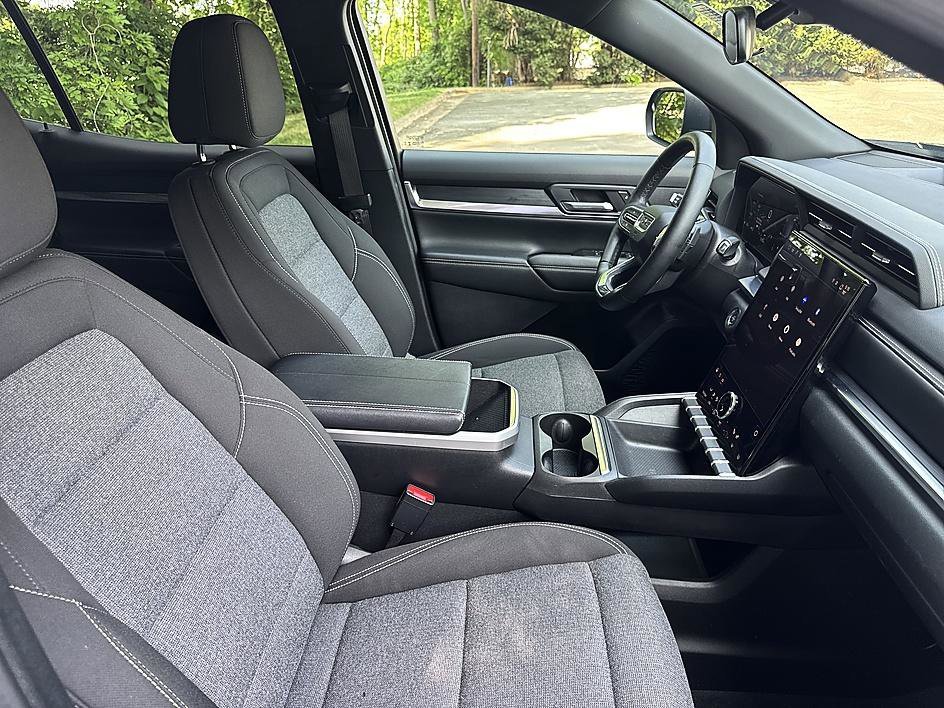 Used 2025 Ebony Twilight Metallic GMC AWD Elevation image 19