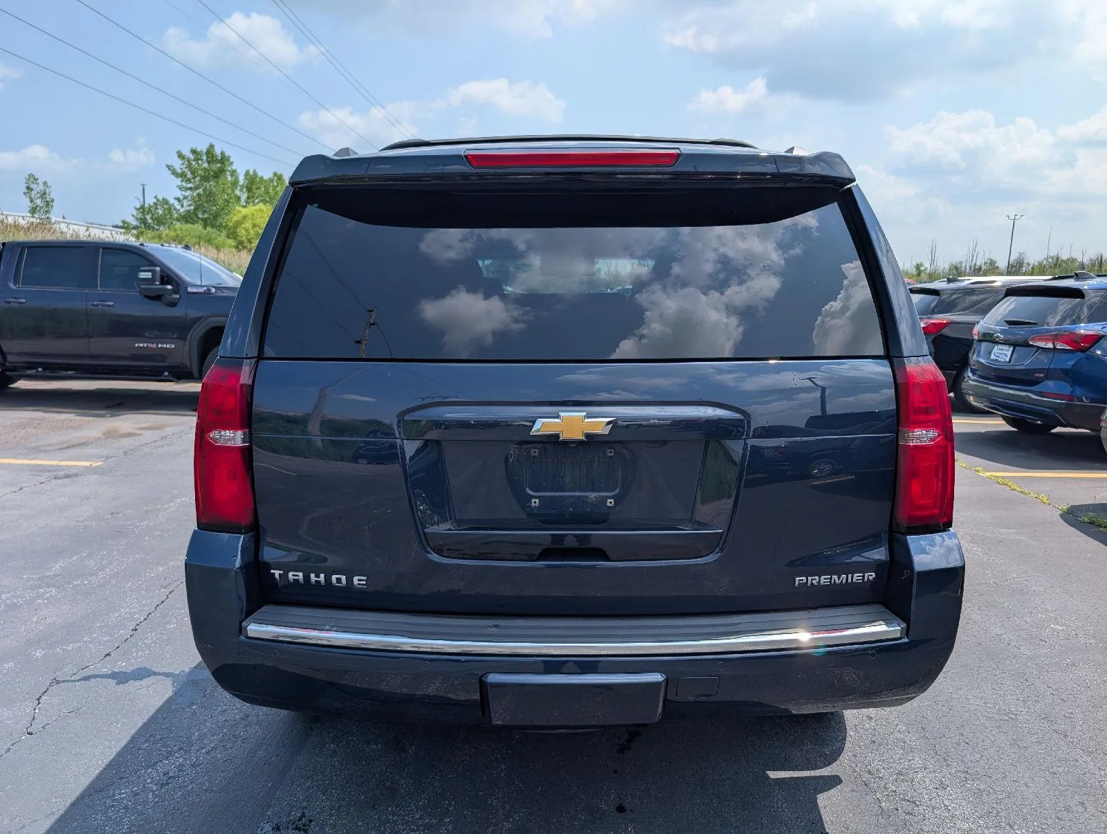 Used 2019 Blue Velvet Metallic Chevrolet Premier image 6
