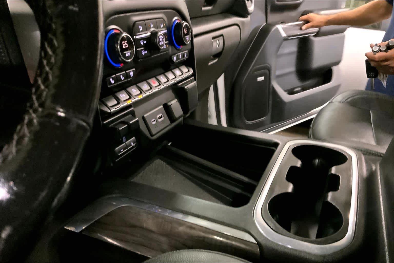 Used 2021 Summit White Chevrolet LTZ image 17