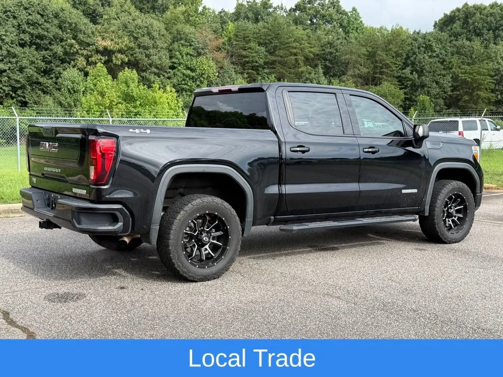 Used 2022 Onyx Black GMC Elevation image 5