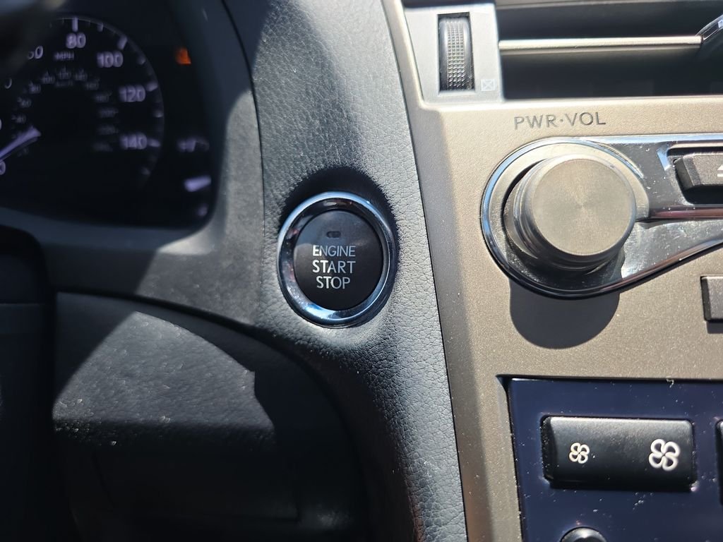 Used 2013 Starfire Pearl Lexus 350 image 36