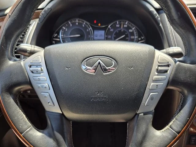 Used 2018 Black INFINITI Base image 28