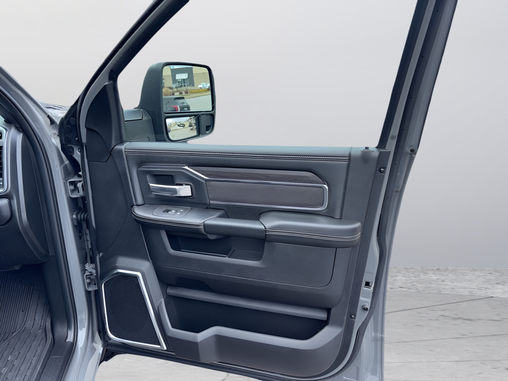 New 2026 Ceramic Gray Clear-Coat Exterior Paint RAM Laramie image 54