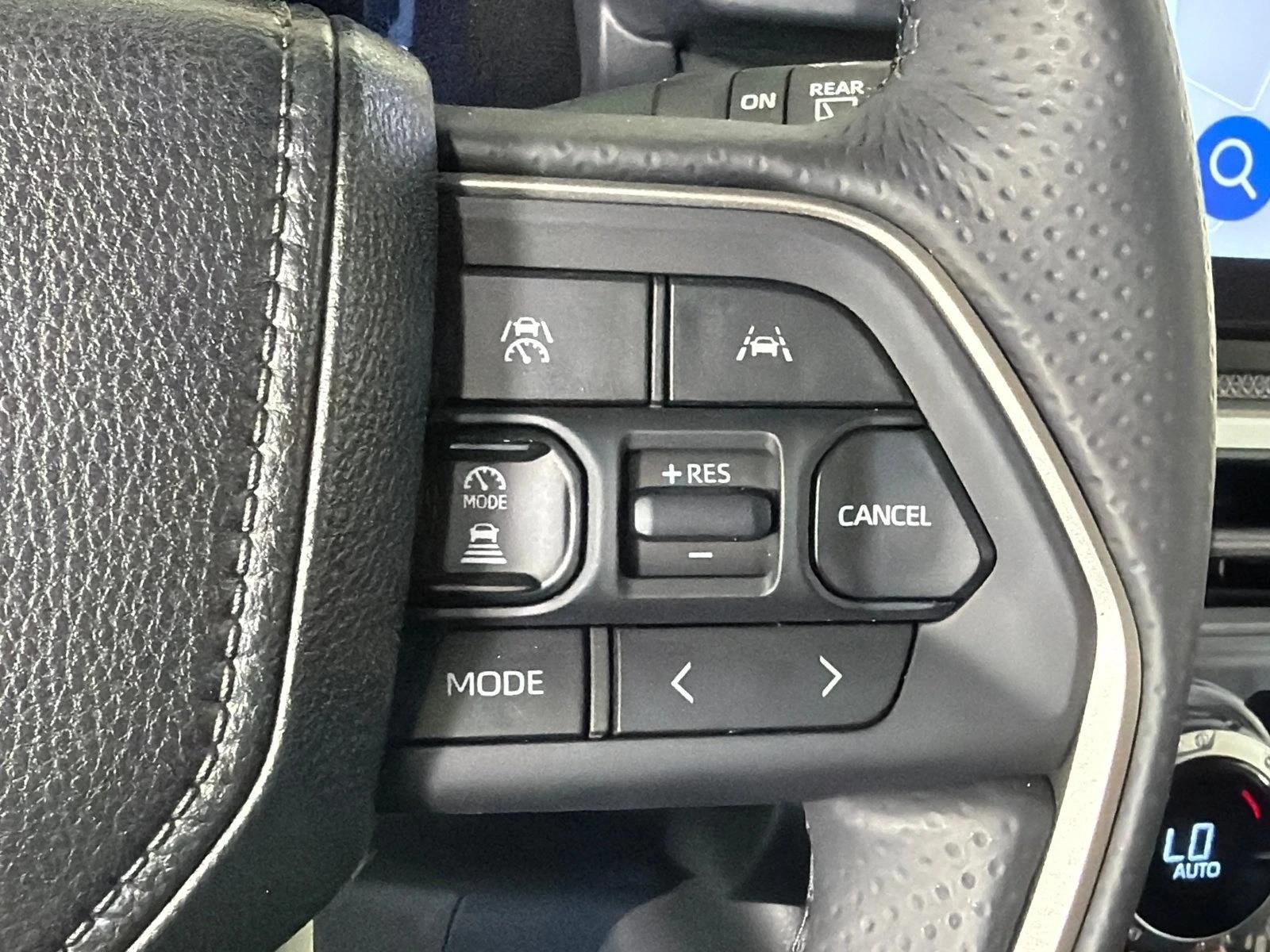 Used 2026  Toyota Hybrid Limited image 28