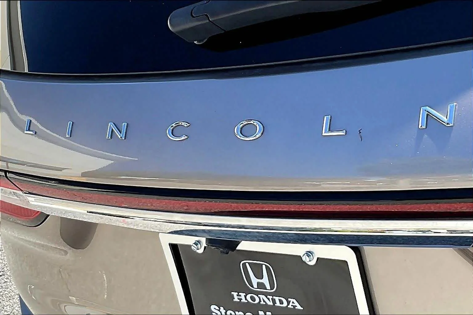 Used 2021 Iced Mocha Lincoln Reserve image 29