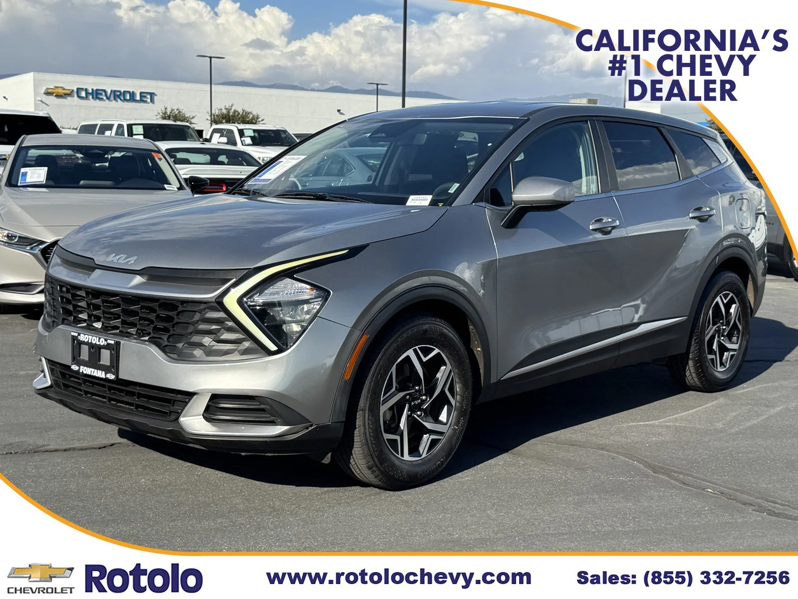Used 2023 Steel Gray Kia LX image 3