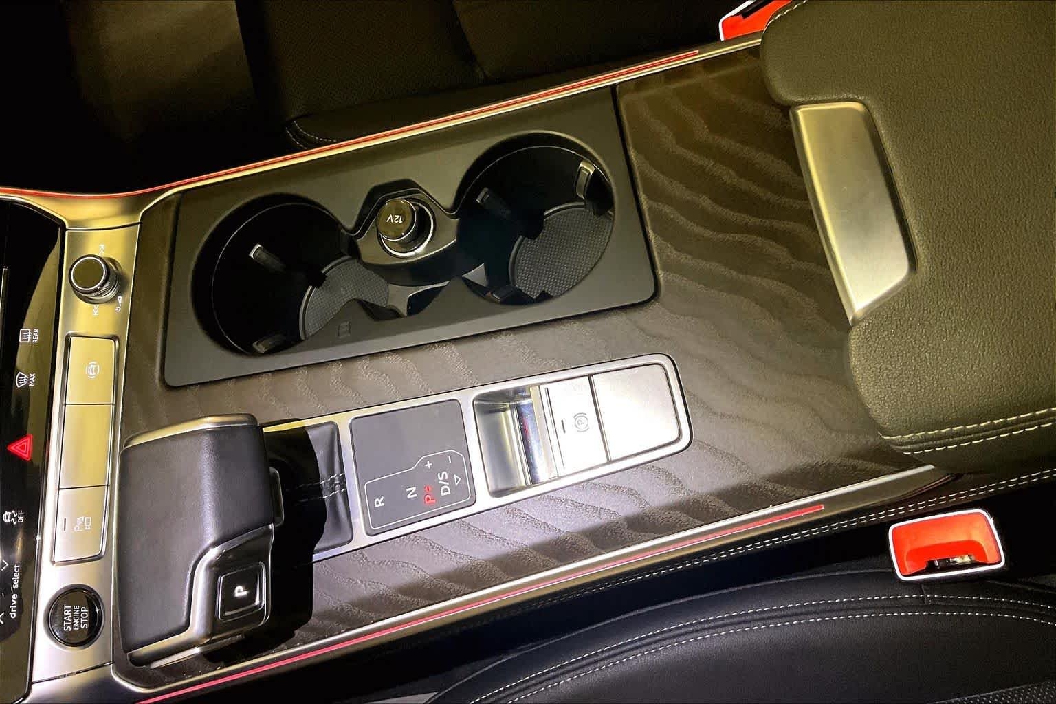 Used 2022 Daytona Gray Pearl Effect Audi Prestige image 15