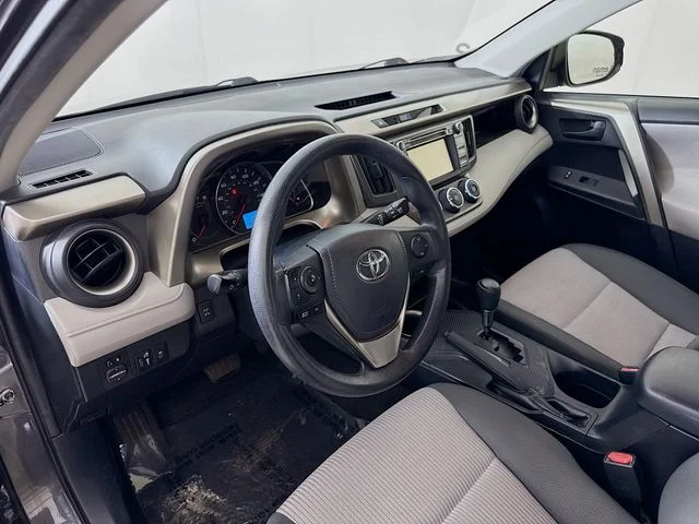 Used 2014 Gray Toyota LE image 9