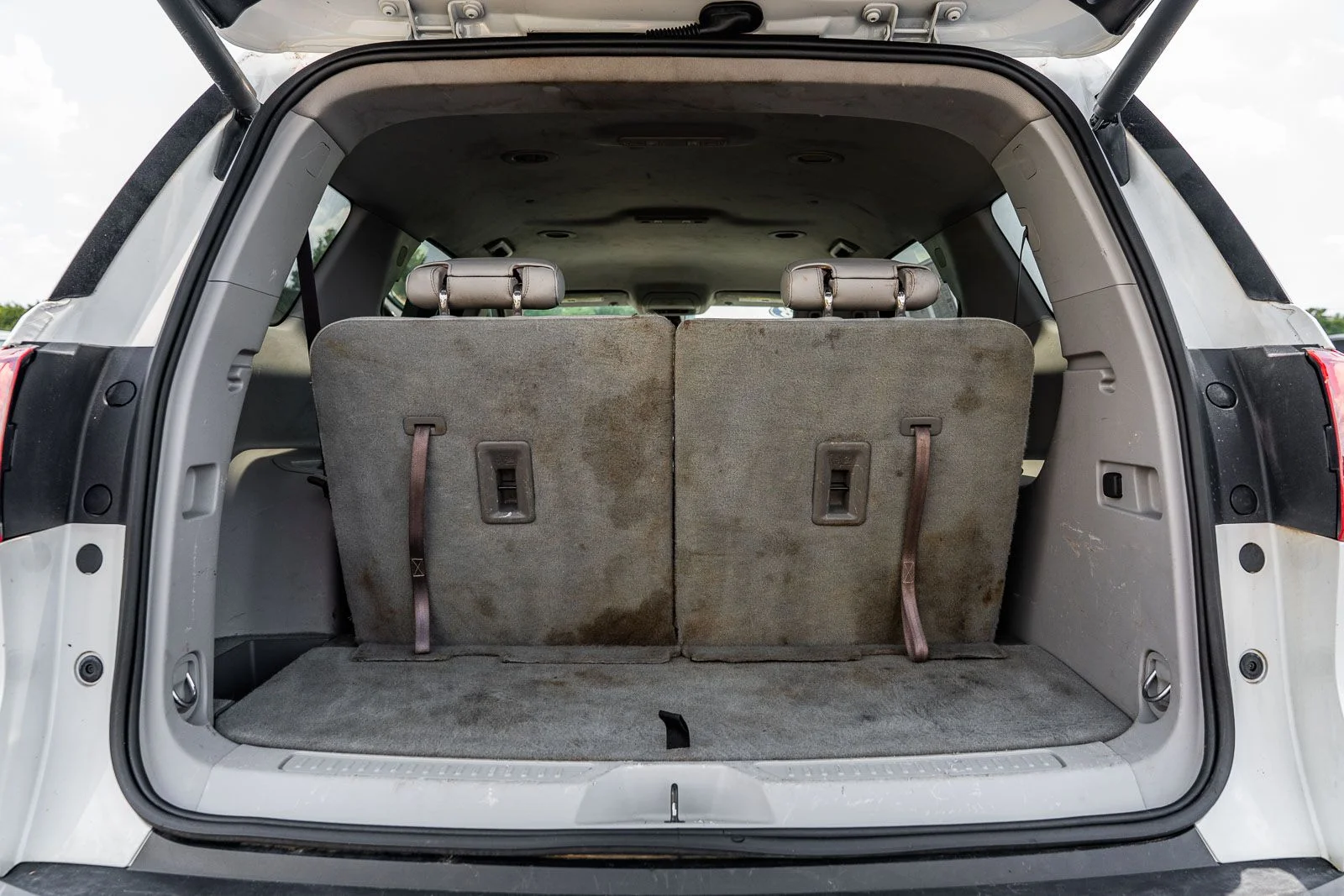 Used 2018 White GMC SLT-2 image 15