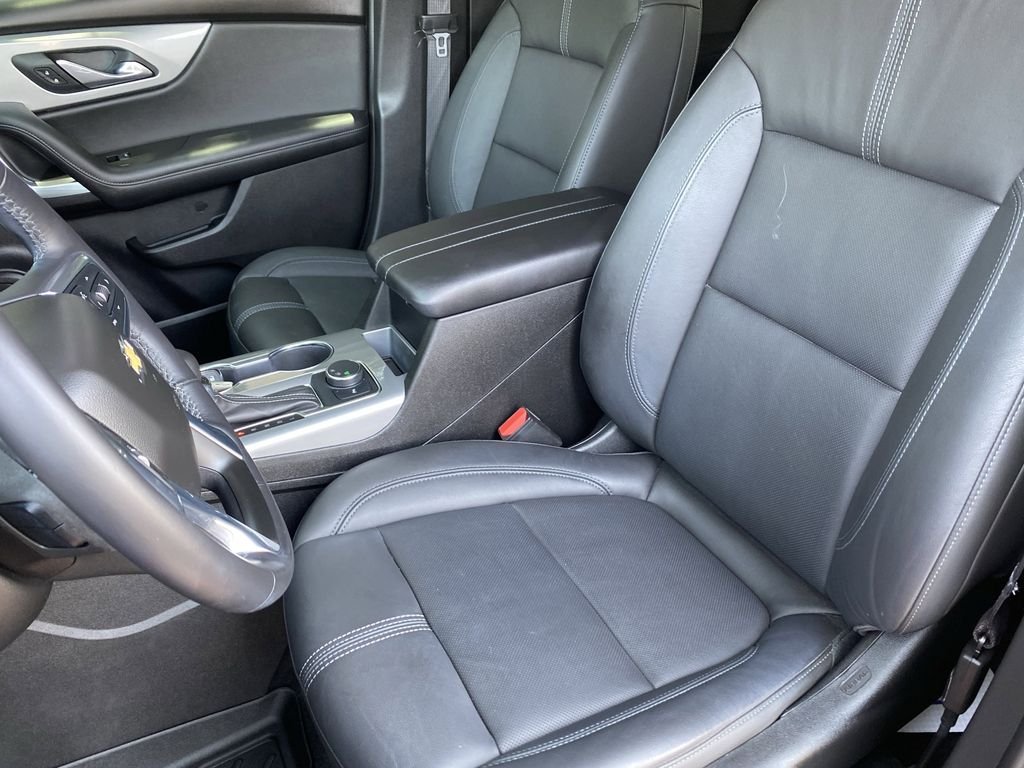 Used 2020 Cajun Red Tintcoat Chevrolet LT image 11