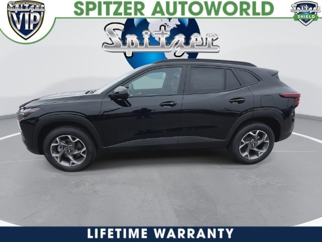 2026 Chevrolet Trax photo 6 of 34