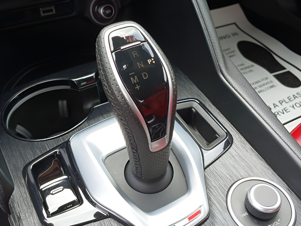 Used 2022 Black Alfa Romeo Sprint image 12