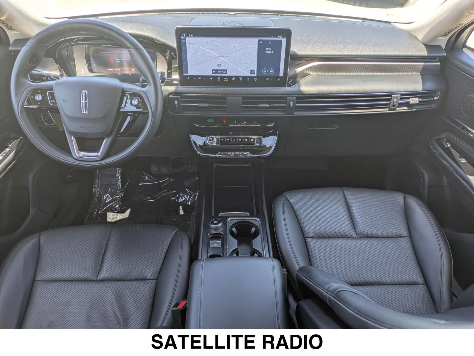 Used 2024 White Lincoln Grand Touring image 21