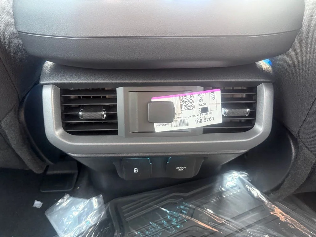 New 2026 Antimatter Blue Metallic Ford XLT image 39