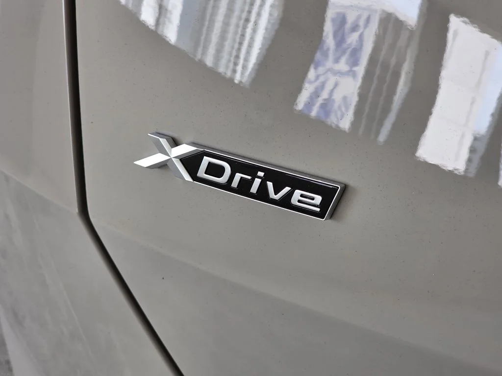 New 2026 Dune Grey Metallic BMW 30 xDrive image 7