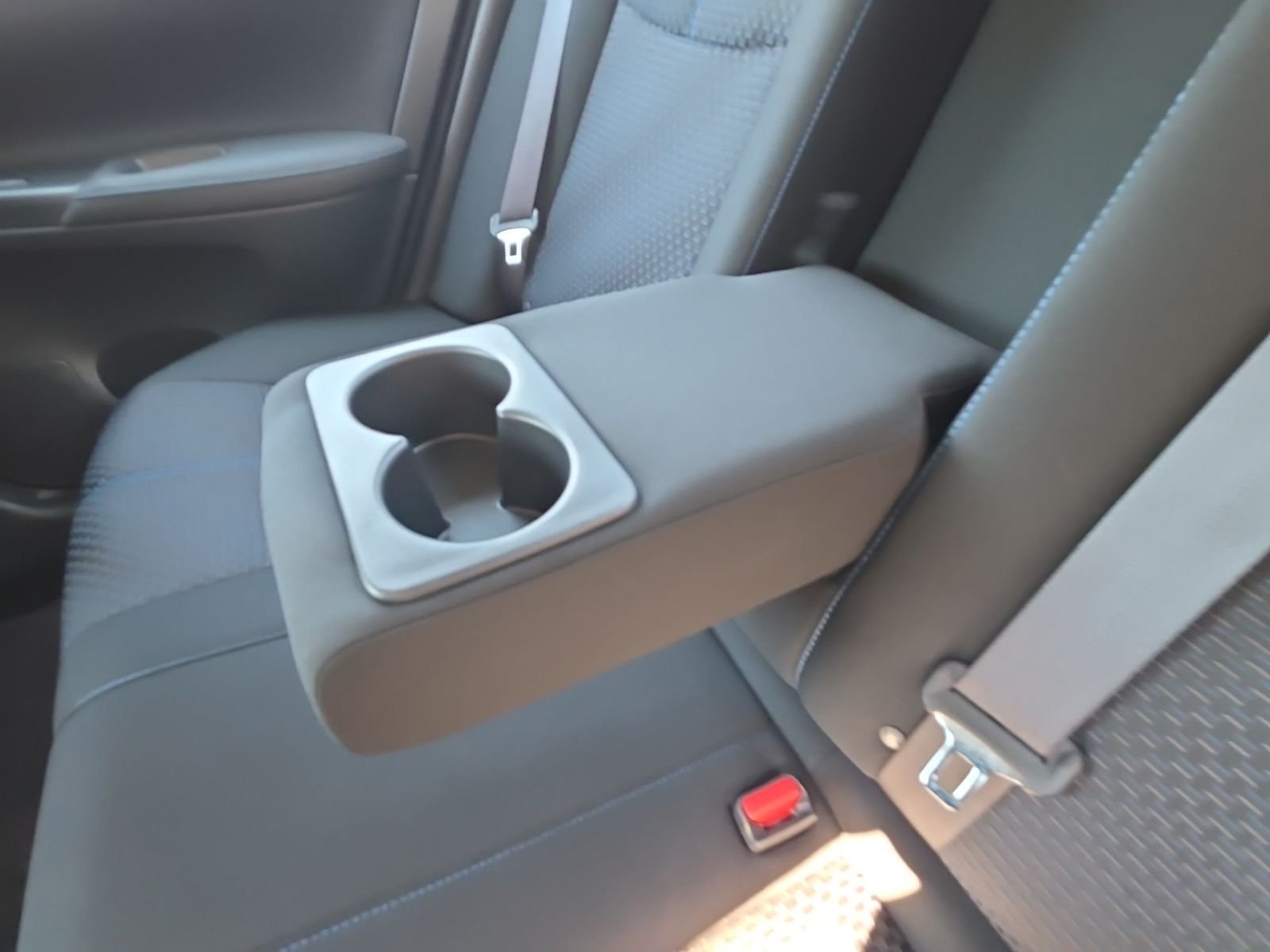 Used 2017 Gray Nissan SR image 17