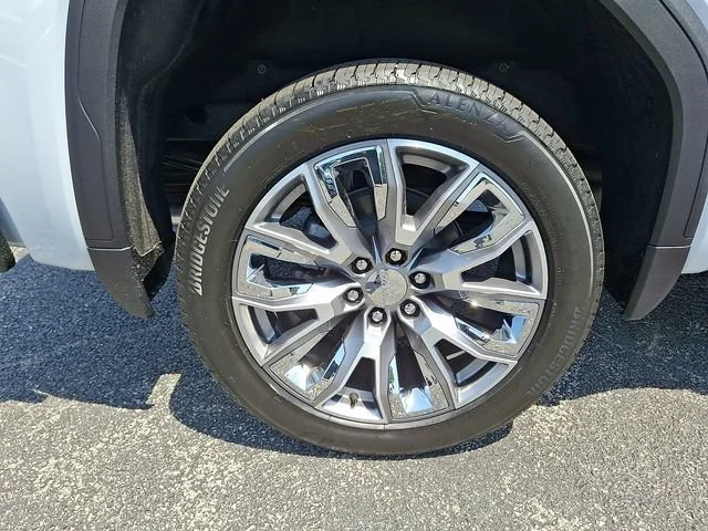 New 2026 Glacier White Tricoat GMC Denali image 9